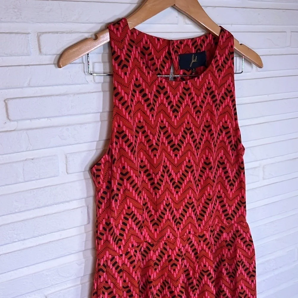 Jack by BB Dakota Red Geometric Chevron Keyhole Dress, women’s Size Medium